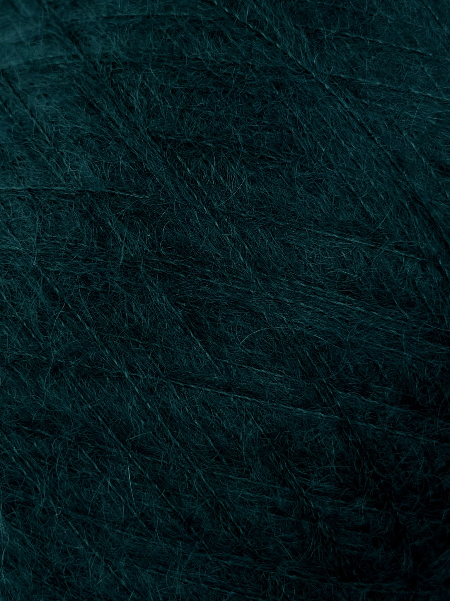 Manifattura Sesia Art. Vivienne 850 m / 100 g – Garn 70 % Super Kid Mohair RMS 30 % Maulbeerseide col. Pavone 0870